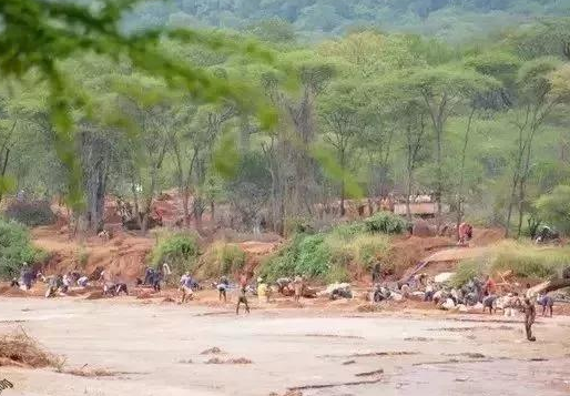 翡翠玉器批发价格超低彩色宝石价格多少？这个颜色的宝石5年价格翻五倍！  第12张