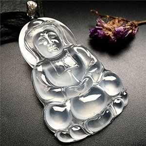 翡翠吊坠佛寓意白翡翠观音不值得收藏？看完再下决定也不迟！   第1张