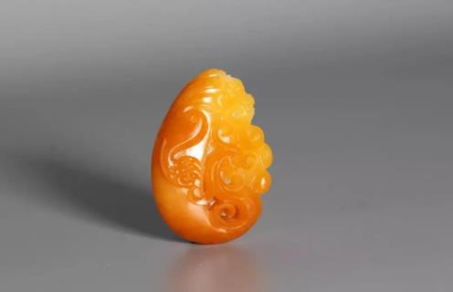 一般哪里有批发翡翠原石的很多人问，玩玉是为了什么？  第5张