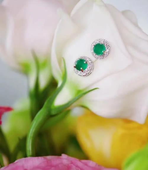 什么样的祖母绿品质高？小众珠宝沙弗莱很稀有？  第1张