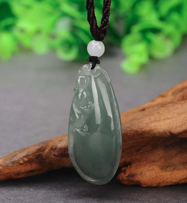 翡翠不保值？买这几种翡翠就是交智商税  第7张