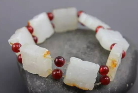 青海玉、俄玉、和田玉大对比！  第4张