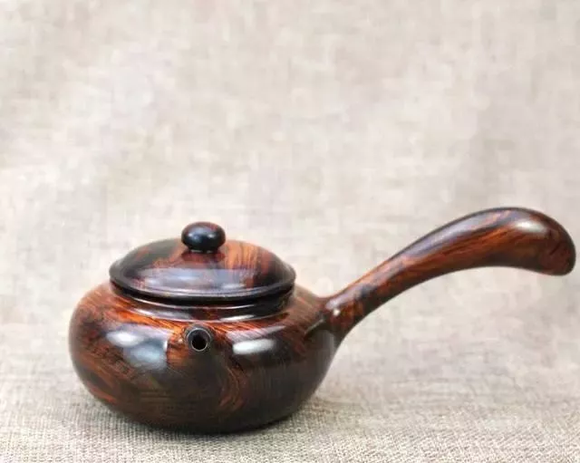 海南黄花梨为什么价格高？  第4张