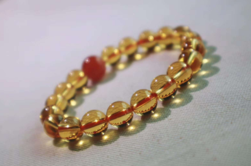 黄水晶的功效与禁忌！你知道多少？  第2张