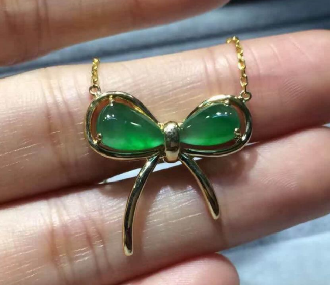 那些被年轻人带火的翡翠饰品，你知道吗？  第3张