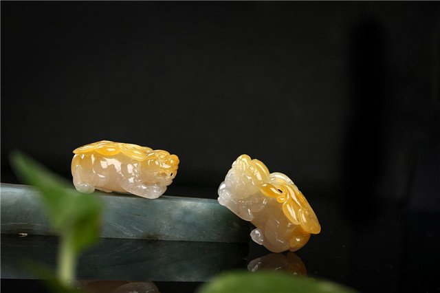 翡翠貔貅的价格是多少？值不值得入手？   第1张