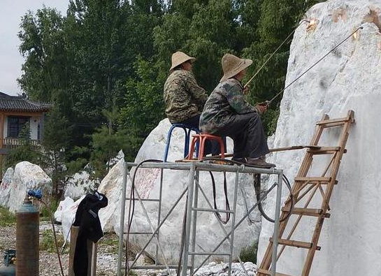 翡翠福豆蓝田日暖玉生烟，尴尬的蓝田玉“空有虚名”  第1张