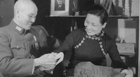 翡翠史上最有名的五件翡翠，第一名竟然不是慈禧的  第4张