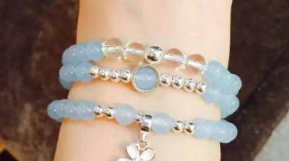 翡翠玉镯子当铺是玉髓还是玉，你分清了吗？  第3张