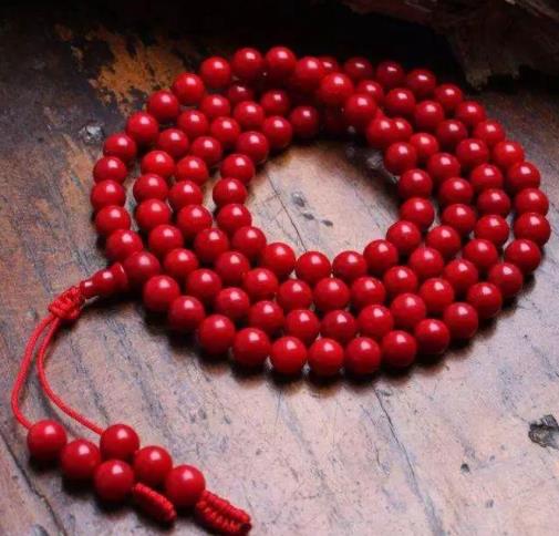 怎样判别翡翠的真假珠宝也会“老”，这些珠宝“抗老”知识你一定要学会  第5张