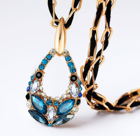 天然水晶珠宝时尚毛衣链该怎么搭配？  第3张