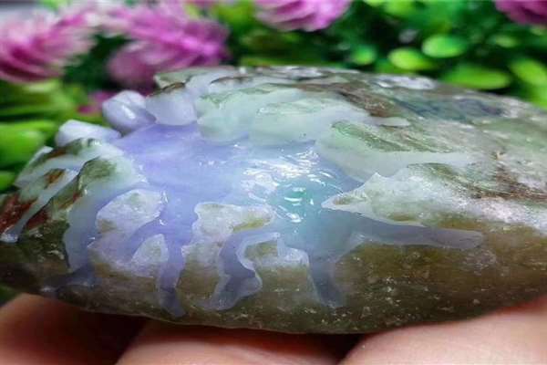冰种翡翠戒面价格冰种翡翠原石怎么鉴别？最简单的翡翠鉴定方法   第2张