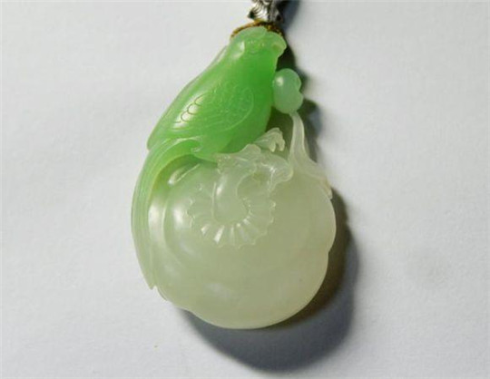 长得像翡翠的石头太多，可别买错了！  第6张