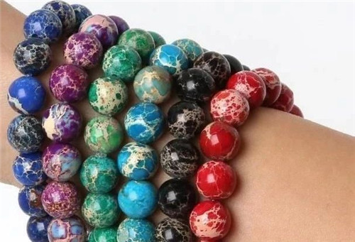 翡翠玉石玉器鉴定中心珠宝玉石界常见四大冒牌货，可别被骗了！  第3张