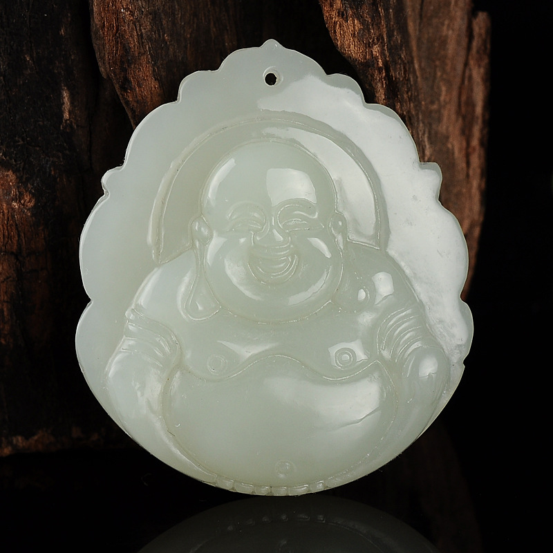 玉佛吊坠有哪些寓意？玉佛吊坠价格一般多少钱   第1张