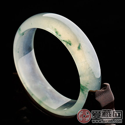 辨别老坑种翡翠技巧有哪些？ 