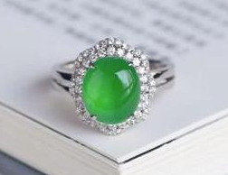 翡翠价格涨得再飞，买了有这些情况的也就和你无关  第3张