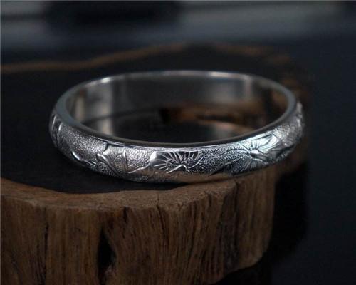 印象眸翡翠手镯银手镯的款式认识，切勿轻信忽悠损失大  第5张