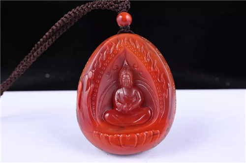 花式翡翠挂件寓意什么样的南红才会更有价值和意义！  第3张