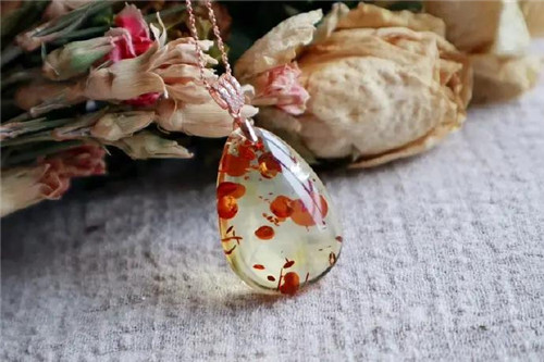 原来琥珀这么多种类，你分的清吗？  第3张