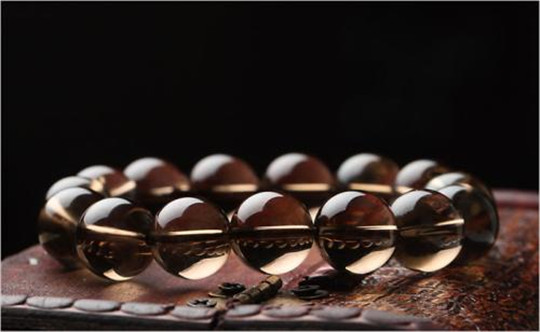 四季豆_吊坠 _翡翠市场上有哪些茶晶仿制品？  第1张