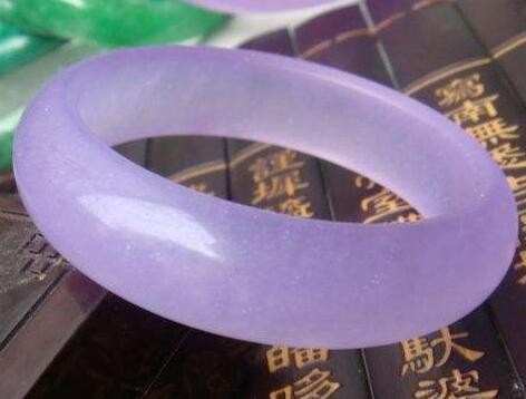 紫玉的价格一般多少钱 哪种材质的贵 