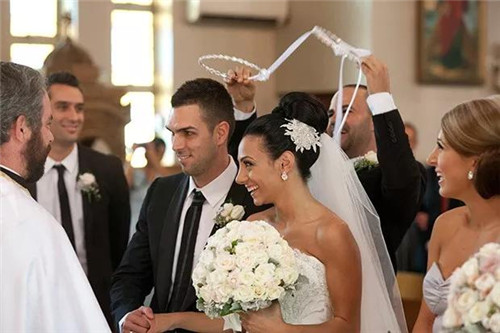 看看这些国家不同的婚礼珠宝！  第9张