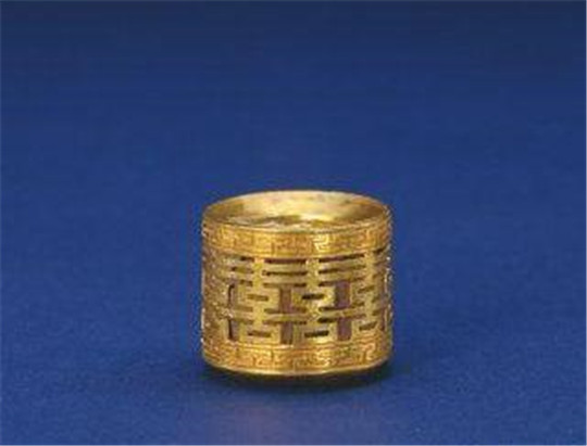 玛瑙与翡翠的价格清代宫廷后妃的珠宝首饰，一起欣赏下  第4张