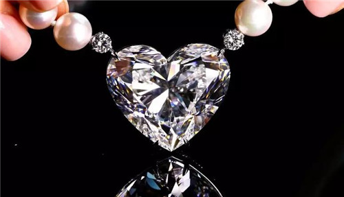 居然有比钻石还闪的宝石？  第1张