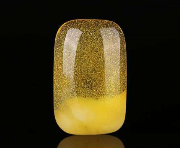 鉴别琥珀真假最简单直接的方法  保证你学会 