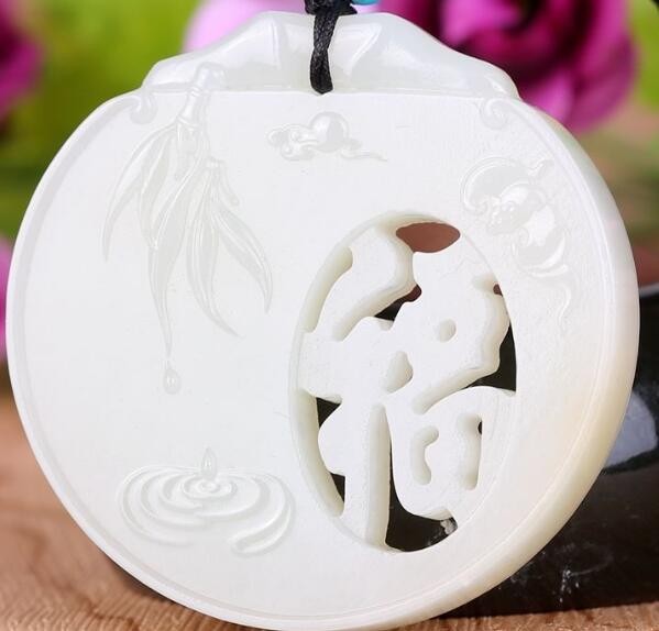 西安翡翠鉴定中心地址怎样养玉可以有光泽 这样做效果不错 