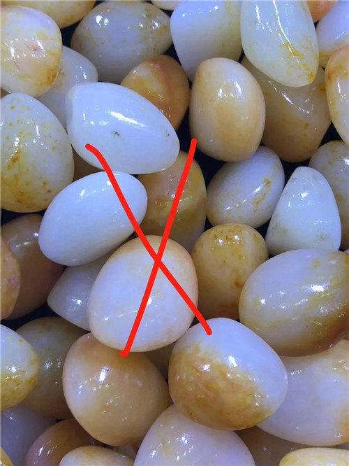 100元的“籽料”和完美的“特色料”，有捡漏的空间吗？  第1张