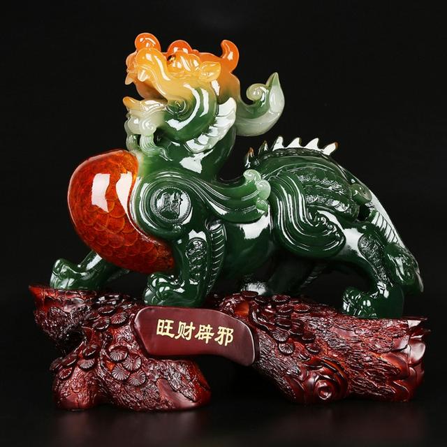 貔貅翡翠吊坠图片貔貅怎么开光 购买后自己可以为貔貅开光吗   第1张