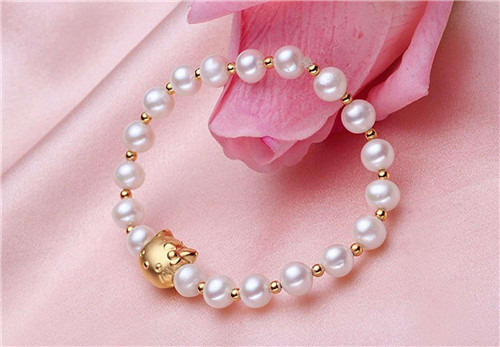 珍珠首饰搭配准则有哪些？  第2张