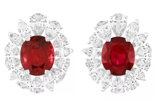 1万元的翡翠珠子项链图片各个国家的国石是什么呢？  第2张