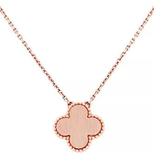 国际珠宝大牌们和平价材质那些事  第8张