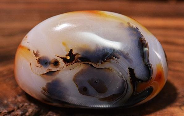 玉髓和玛瑙的区别 玉髓是石髓吗 