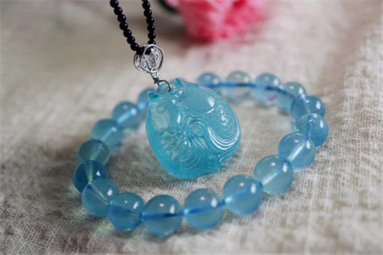 最得宠的宝石要数海蓝宝  第2张