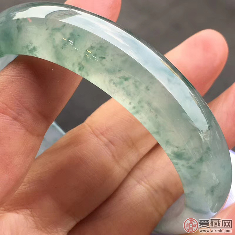 玻璃种翡翠鉴别简单吗 