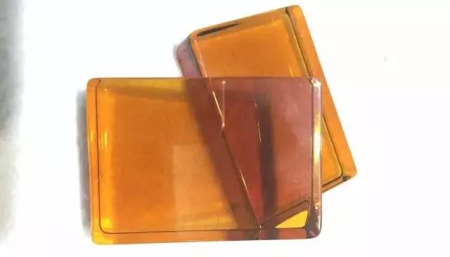 翡翠手镯 女人缅甸琥珀和波罗的海琥珀有哪些区别？  第5张