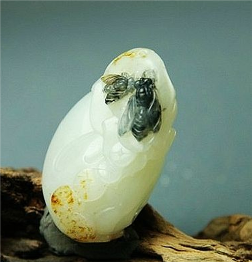 云意轩翡翠网站带皮的玉才是好玉，真的吗？  第5张