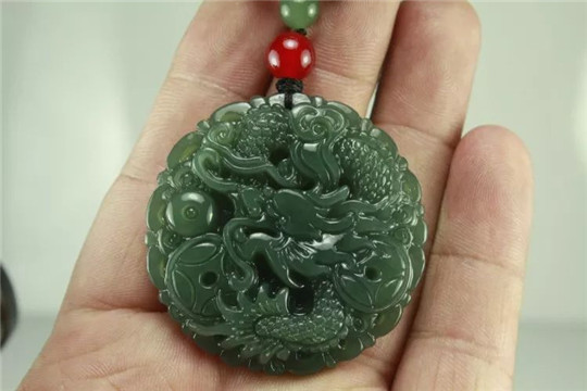 玉石雕刻的起源——图腾  第4张