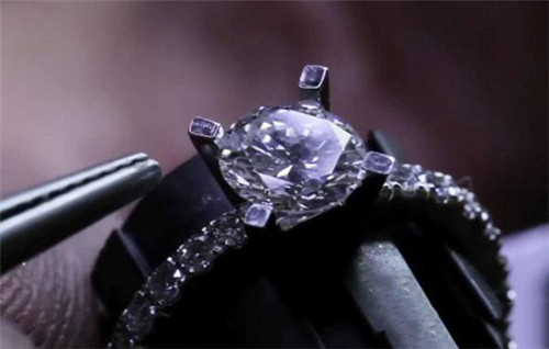 钻戒换戒托怎么收费的？  第3张