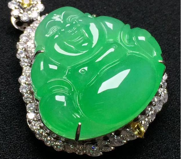 老翡翠就一定比新翡翠价格低？  第10张