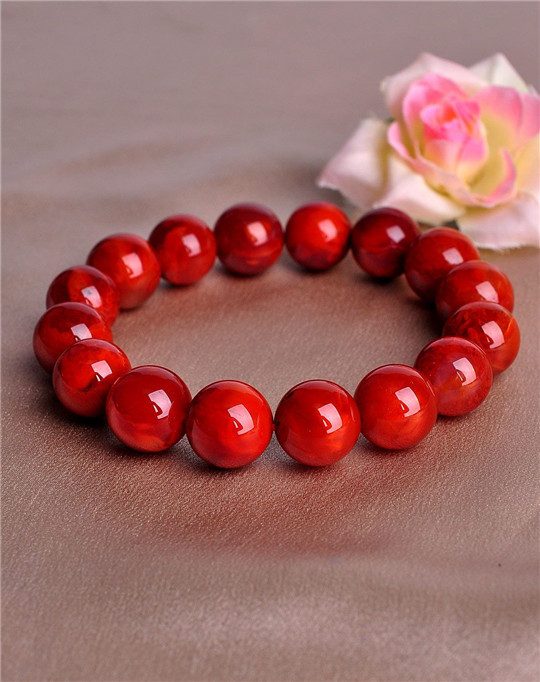 带棉的翡翠好吗手串都怕水吗？  第2张