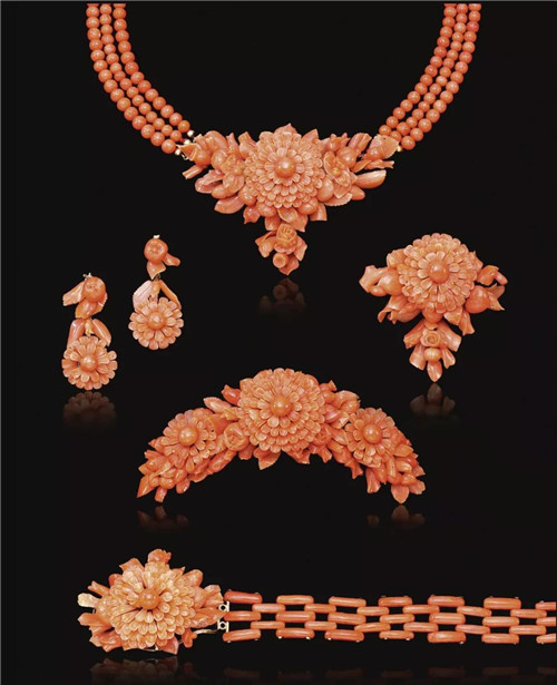 1万元的翡翠珠子项链图片各个国家的国石是什么呢？  第8张