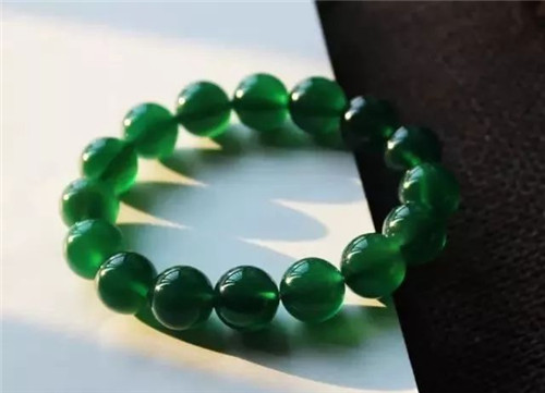 翡翠手镯淡紫淡绿高身价，高潜力，高颜值玛瑙排行榜  第1张