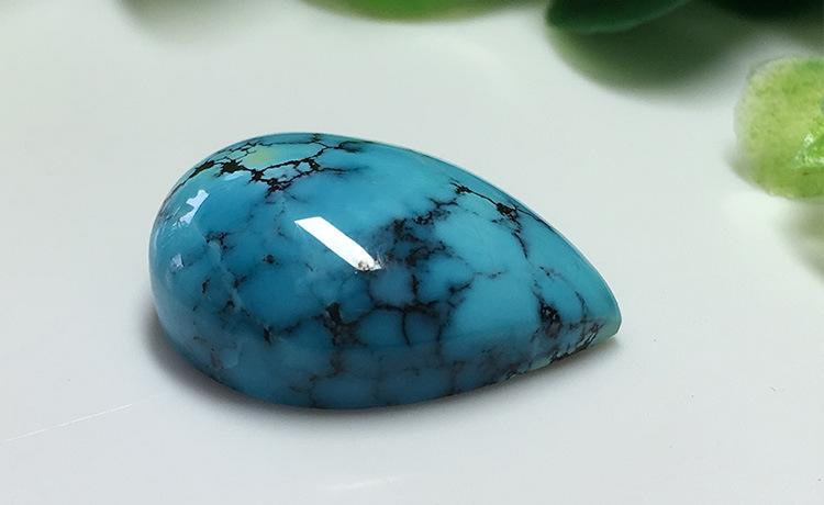 真假老坑玻璃种翡翠图除颜色外，这些因素还影响着绿松石的价格  第2张