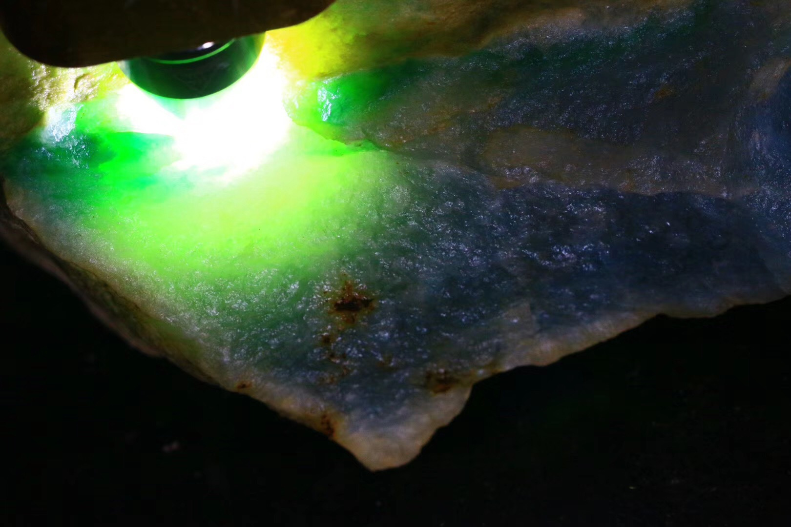 戴翡翠项链好处投资收藏首选“翡翠”翡翠给你带来了什么财富？  第1张