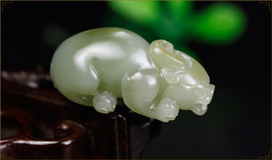 和田玉和岫岩玉有什么不一样？  第4张